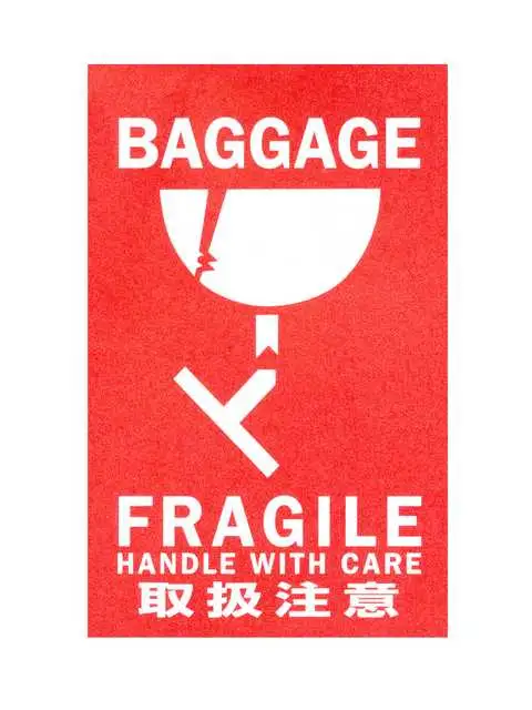 fragile label design