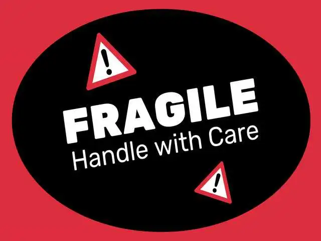 fragile label sticker